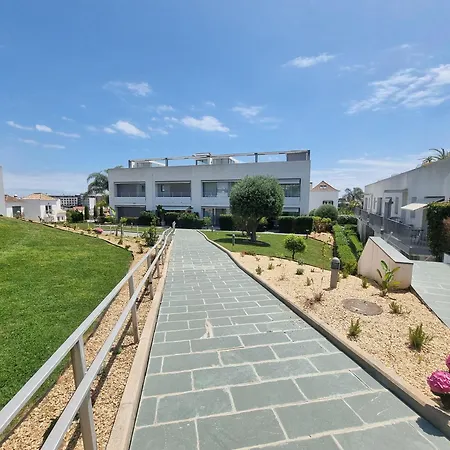 Penthouse Com Piscina * Tavira