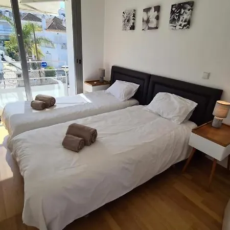 Penthouse Com Piscina * Tavira